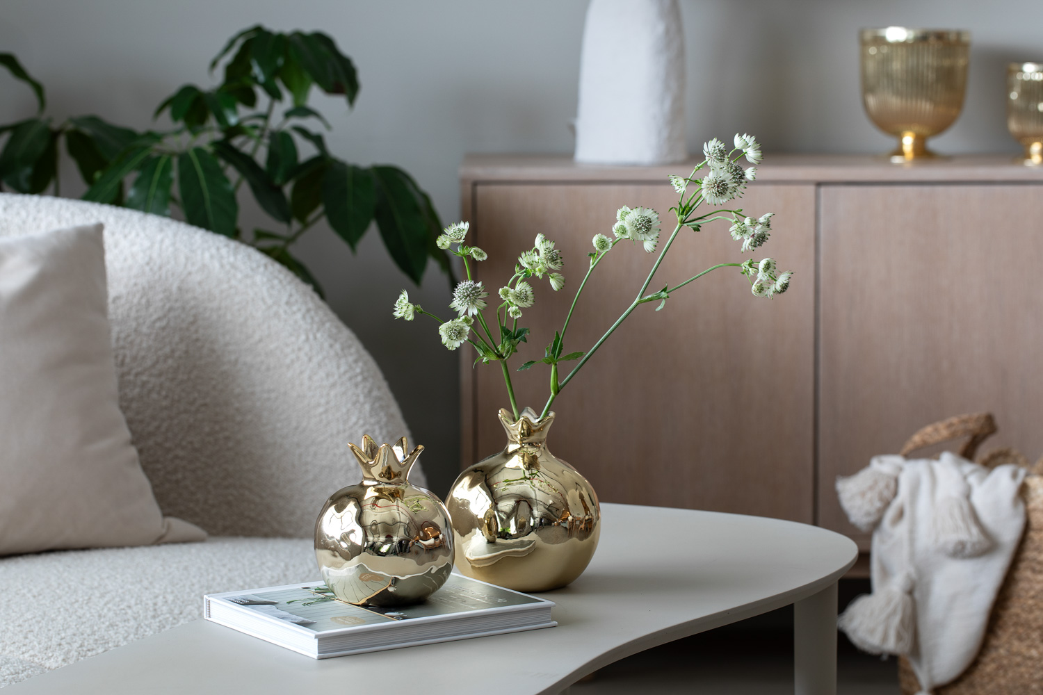 Granateple vase
